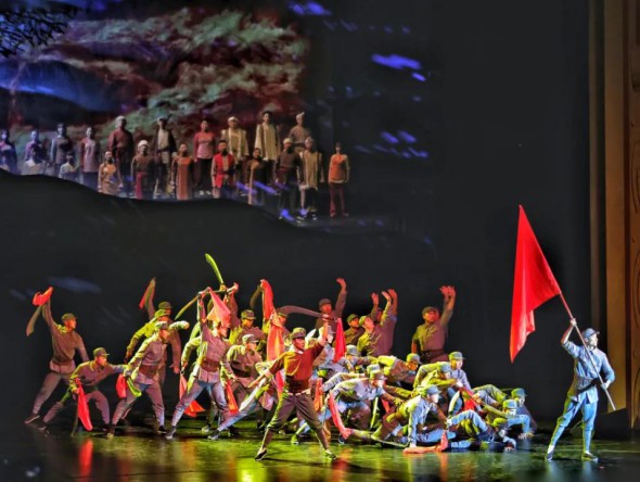 甘肅省慶祝中國共產(chǎn)黨成立100周年文藝演出《致敬百年》在蘭隆重舉行！